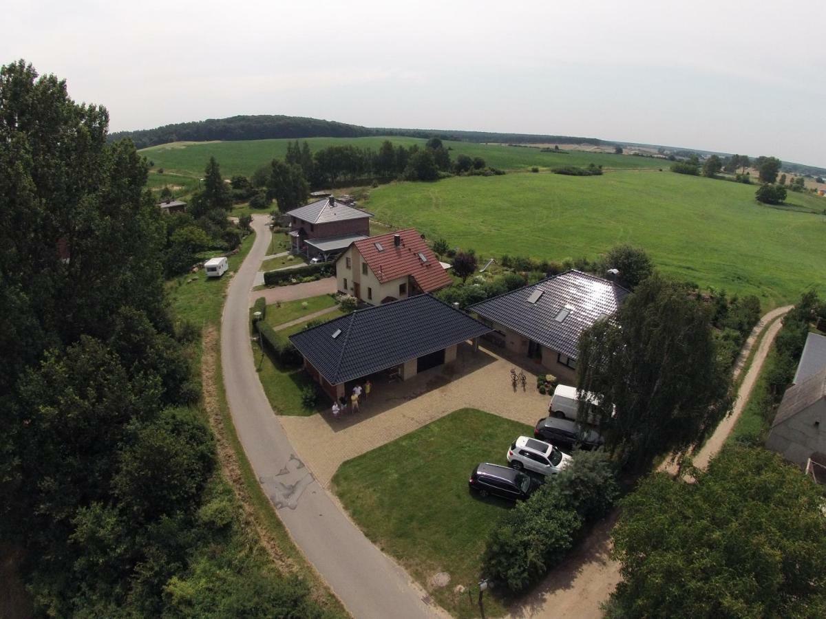 Ferienwohnung Kranichzug Kargow Екстериор снимка